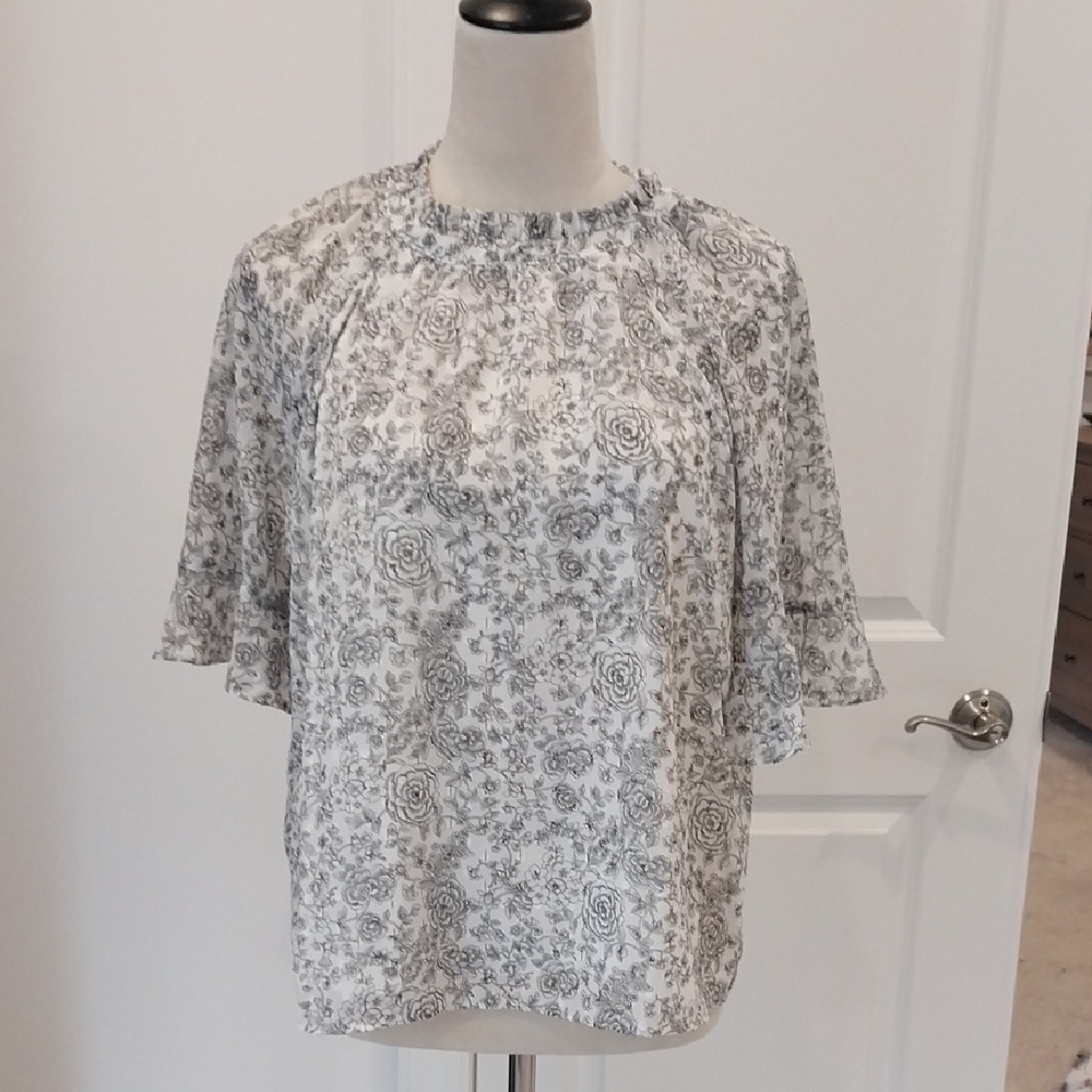 LOFT White Blouse with Gray Floral Print and Flutter Sleeves